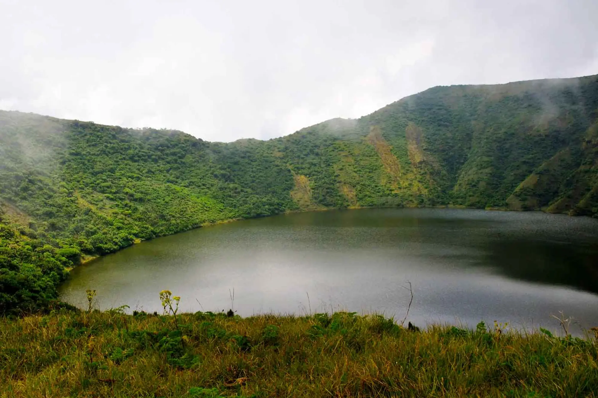 4 Days Rwanda Gorilla Trekking and Mount Bisoke Hike Attractions