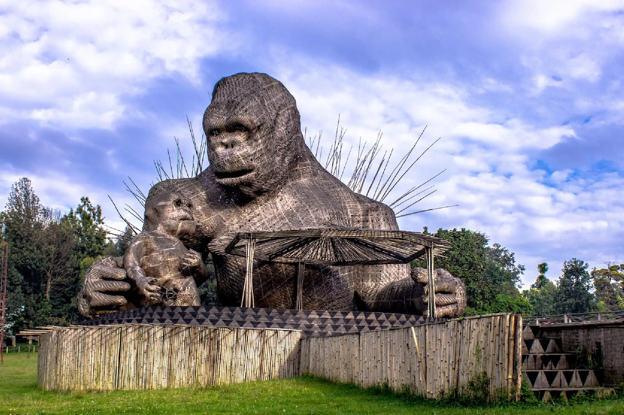 5 Day Rwanda Primate Safari & Ibyiwachu Cultural Village Experience Attractions
