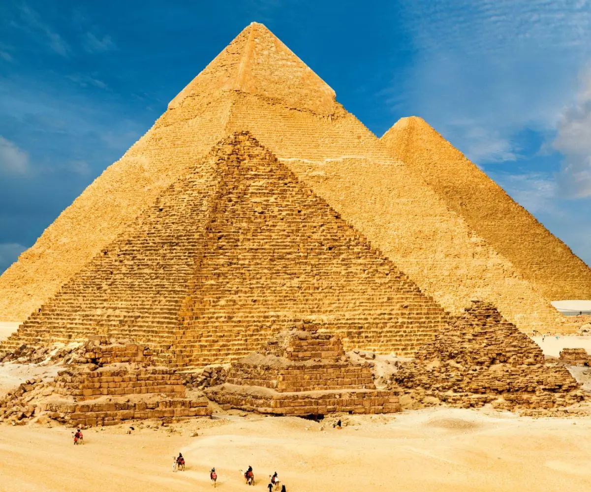 Cairo Nile cruise And Hurghada Tour